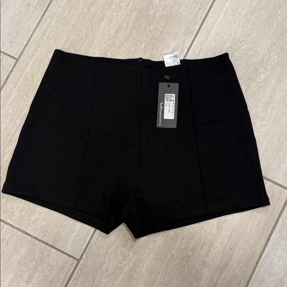 Elegant High Waist Black Shorts